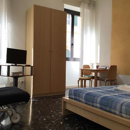 Appartement A Due Passi Da Giulietta-Casa Capuleti à Vérone Extérieur photo